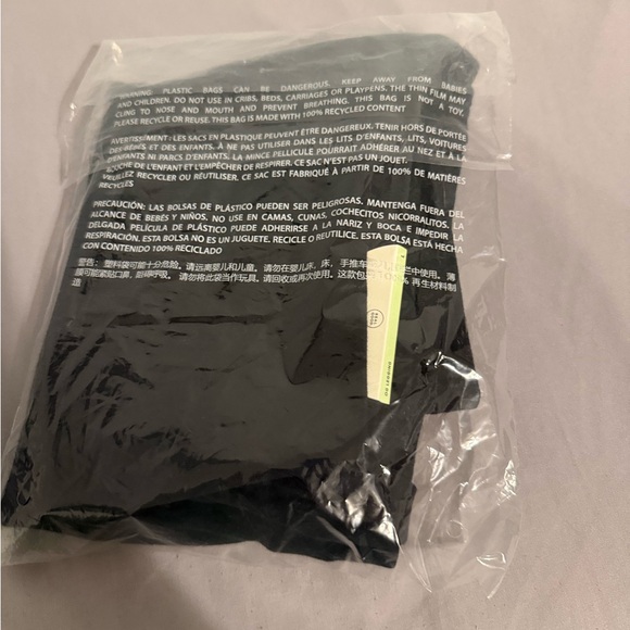 Aerie Women's Black Leggings - Picture 4 of 4